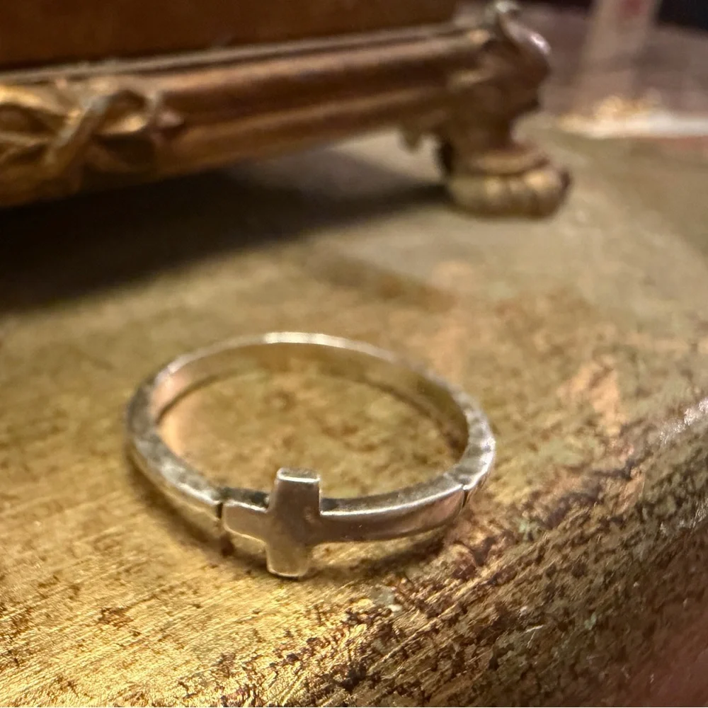 Silpada Silver Cross Ring Sz. 8 - Picture 2 of 4